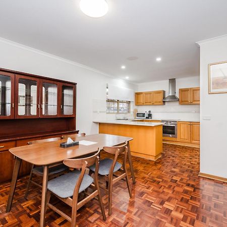 לילידייל Yarra Valley Motel מראה חיצוני תמונה