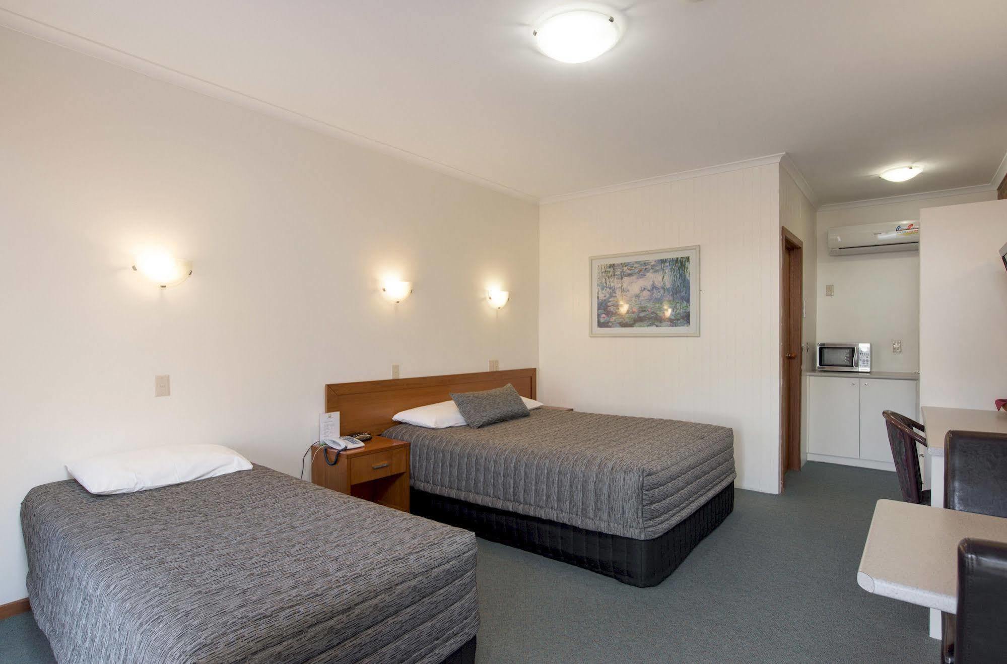 לילידייל Yarra Valley Motel מראה חיצוני תמונה