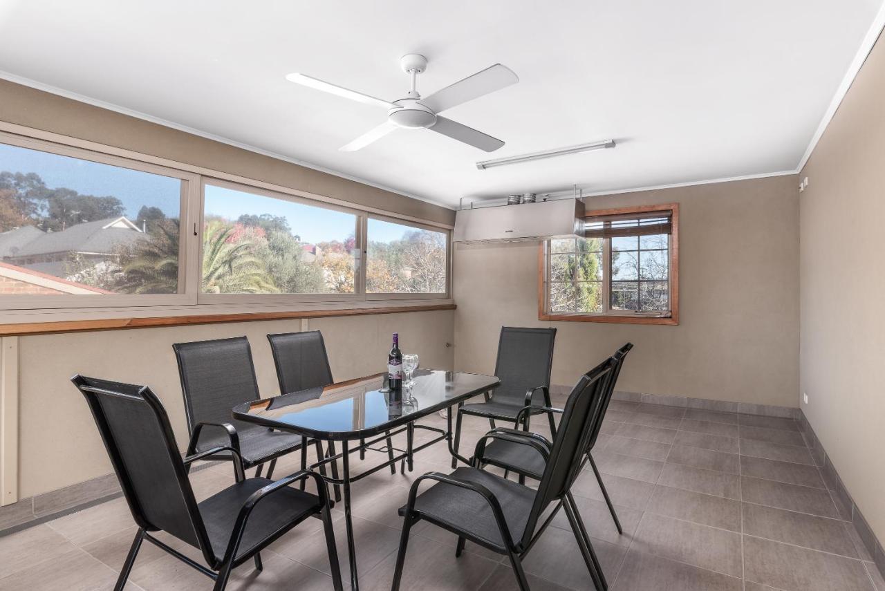 לילידייל Yarra Valley Motel מראה חיצוני תמונה